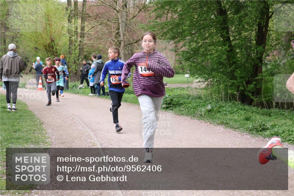 19.04.2026 - Hammer Lauf Lena Gebhardt http://msf.ph/oto/9562406 19.04.2026 09:25:23 Laufen 1804, 13, 6, 14 meine-sportfotos.de