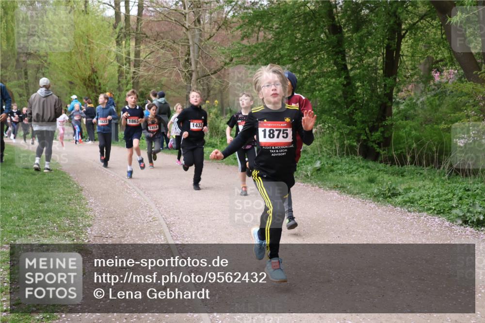 19.04.2026 - Hammer Lauf Lena Gebhardt http://msf.ph/oto/9562432 19.04.2026 09:25:33 Laufen 1822, 1863, 1454, 1432, 16, 1875 meine-sportfotos.de