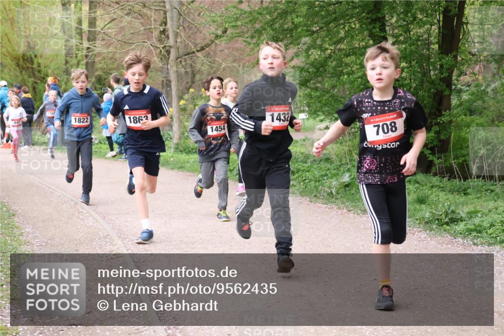 19.04.2026 - Hammer Lauf Lena Gebhardt http://msf.ph/oto/9562435 19.04.2026 09:25:34 Laufen 170, 447, 1822, 1863, 1454, 16, 1432, 16, 708 meine-sportfotos.de