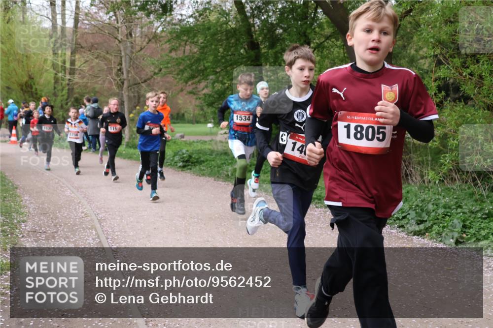 19.04.2026 - Hammer Lauf Lena Gebhardt http://msf.ph/oto/9562452 19.04.2026 09:25:39 Laufen 1756, 115, 1534, 16, 14, 16, 1805 meine-sportfotos.de