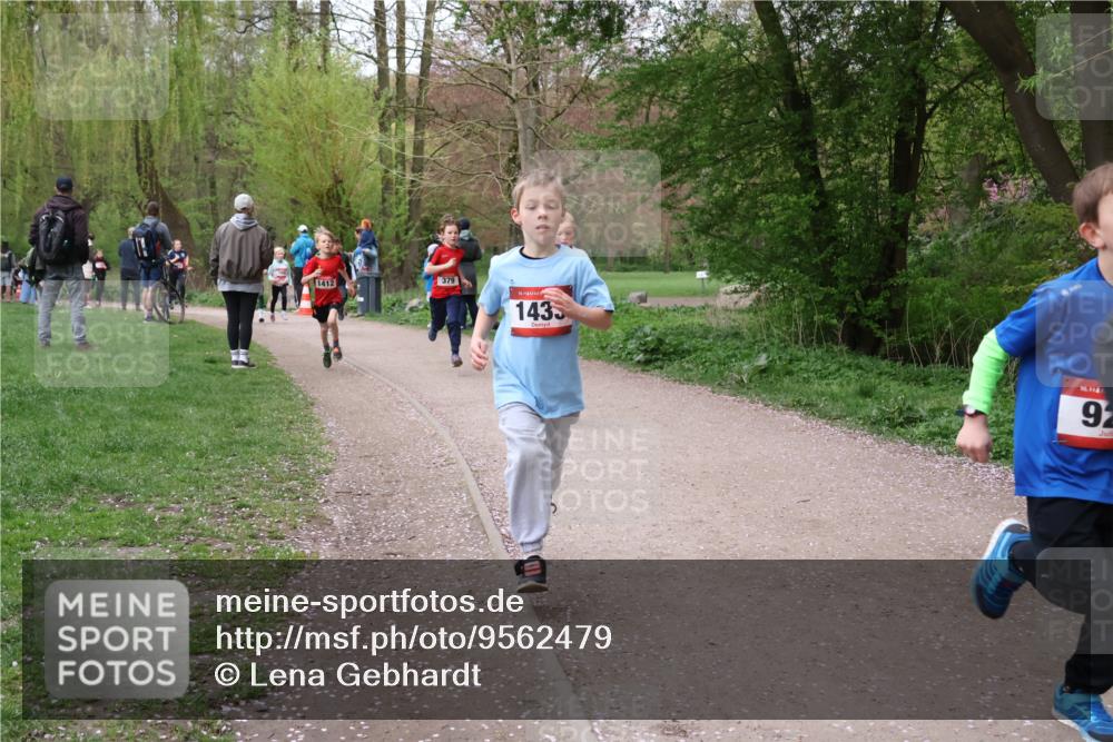 19.04.2026 - Hammer Lauf Lena Gebhardt http://msf.ph/oto/9562479 19.04.2026 09:25:51 Laufen 1412, 379, 1435, 16, 92 meine-sportfotos.de