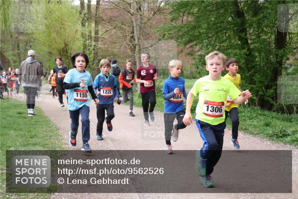 19.04.2026 - Hammer Lauf Lena Gebhardt http://msf.ph/oto/9562526 19.04.2026 09:26:08 Laufen 16, 1155, 1222, 1424, 42, 28, 884, 16, 1306 meine-sportfotos.de