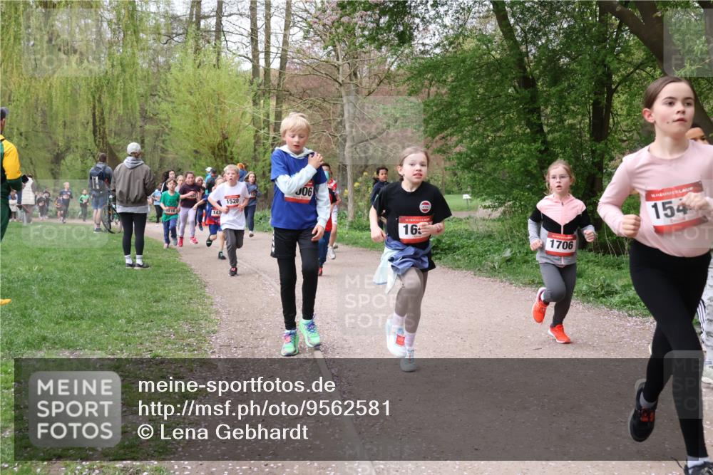 19.04.2026 - Hammer Lauf Lena Gebhardt http://msf.ph/oto/9562581 19.04.2026 09:26:25 Laufen 716, 143, 1520, 06, 16, 1706, 154 meine-sportfotos.de