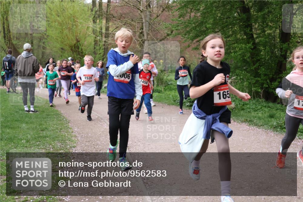 19.04.2026 - Hammer Lauf Lena Gebhardt http://msf.ph/oto/9562583 19.04.2026 09:26:25 Laufen 1716, 142, 14, 1520, 06, 1458, 1080, 16, 165, 16, 17 meine-sportfotos.de