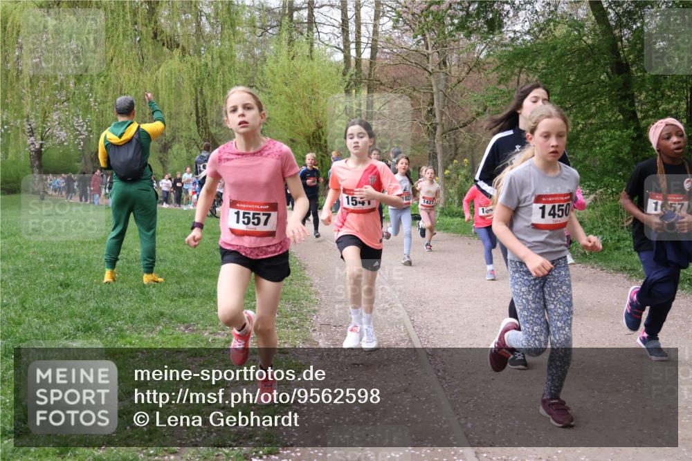 19.04.2026 - Hammer Lauf Lena Gebhardt http://msf.ph/oto/9562598 19.04.2026 09:26:31 Laufen 1557, 1657, 154, 02, 1427, 1, 1450 meine-sportfotos.de
