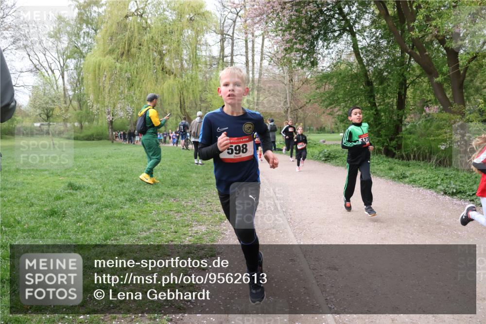 19.04.2026 - Hammer Lauf Lena Gebhardt http://msf.ph/oto/9562613 19.04.2026 09:26:35 Laufen 598 meine-sportfotos.de