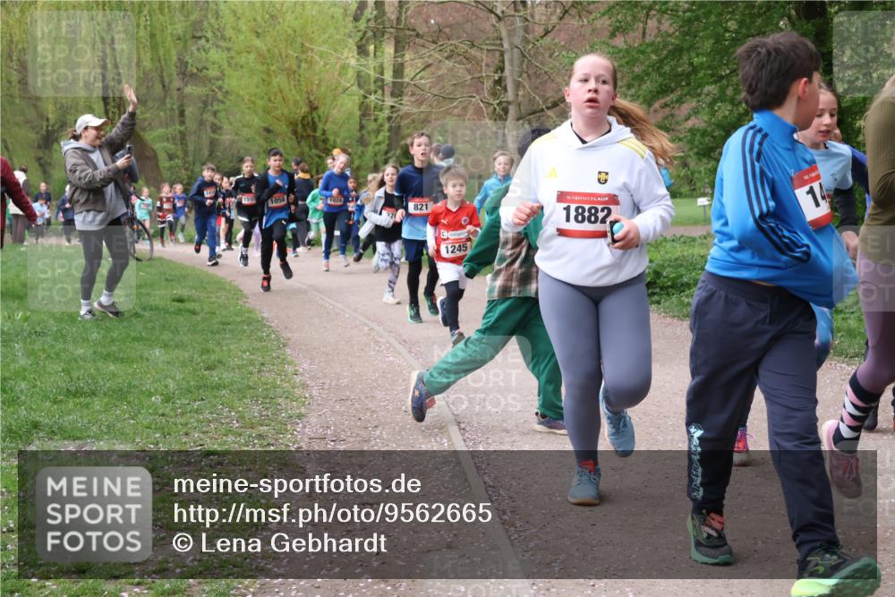 19.04.2026 - Hammer Lauf Lena Gebhardt http://msf.ph/oto/9562665 19.04.2026 09:26:50 Laufen 1555, 1058, 1024, 821, 1245, 16, 1882, 16, 14 meine-sportfotos.de