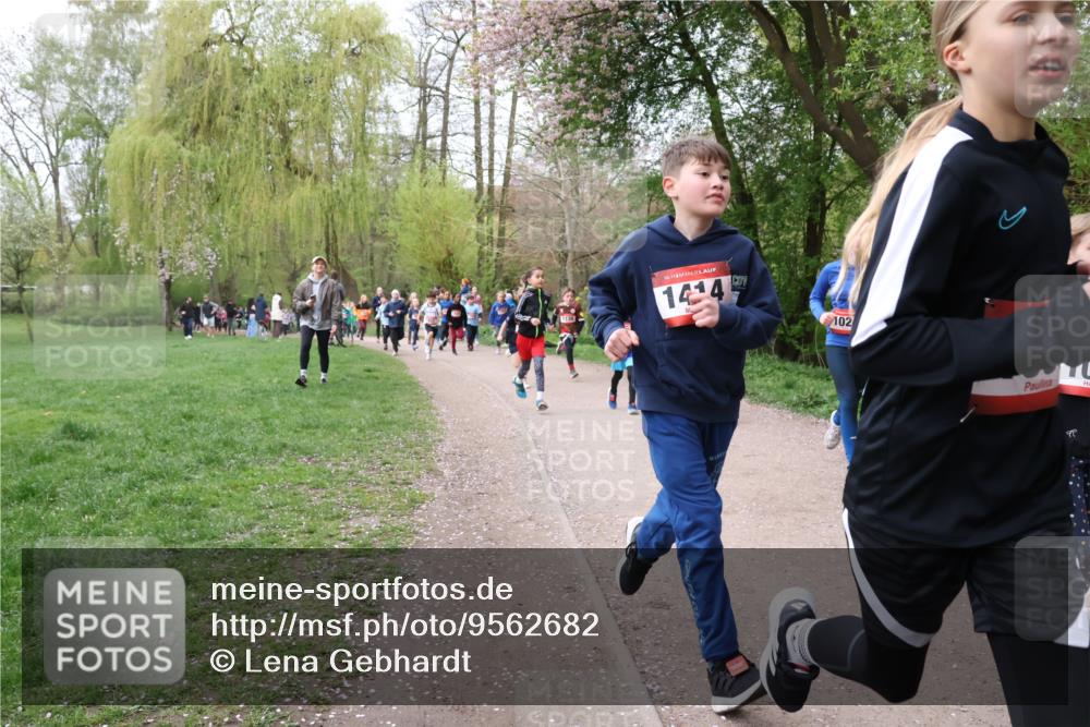 19.04.2026 - Hammer Lauf Lena Gebhardt http://msf.ph/oto/9562682 19.04.2026 09:26:55 Laufen 16, 144, 102 meine-sportfotos.de