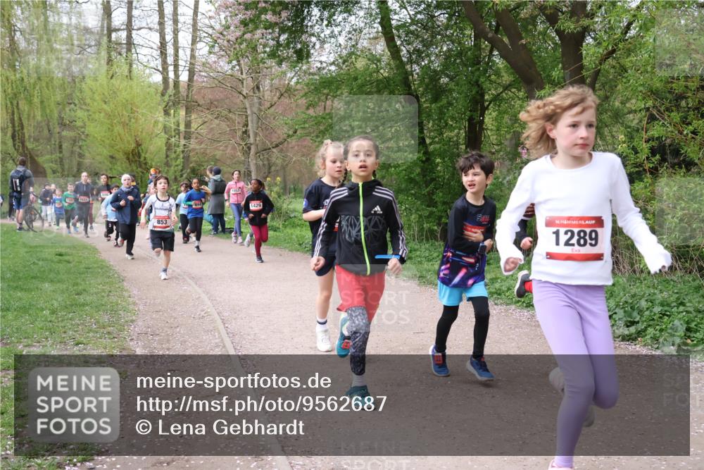 19.04.2026 - Hammer Lauf Lena Gebhardt http://msf.ph/oto/9562687 19.04.2026 09:26:57 Laufen 853, 1429, 16, 1289 meine-sportfotos.de