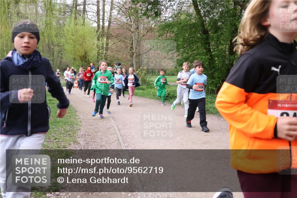 19.04.2026 - Hammer Lauf Lena Gebhardt http://msf.ph/oto/9562719 19.04.2026 09:27:04 Laufen 1918, 970, 1486, 1112, 1192, 993, 504, 16 meine-sportfotos.de