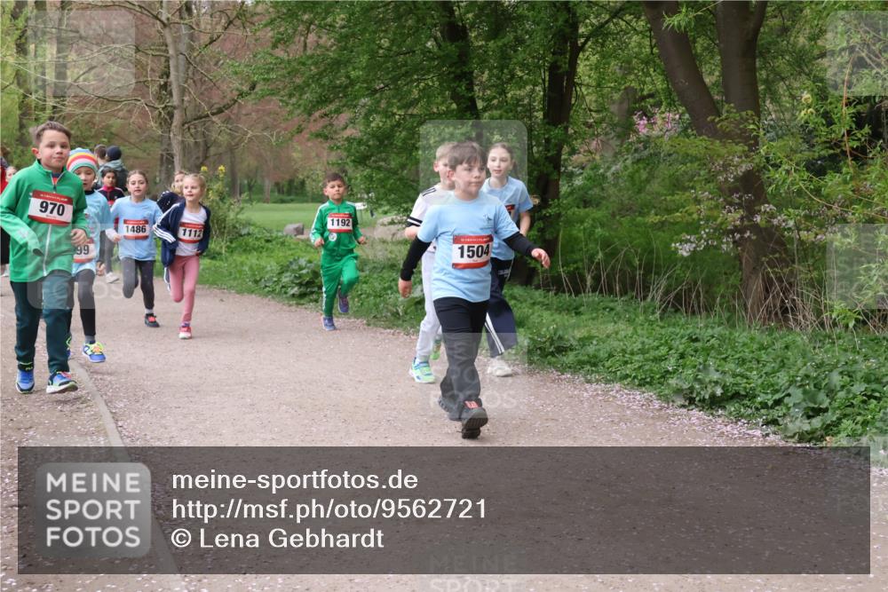 19.04.2026 - Hammer Lauf Lena Gebhardt http://msf.ph/oto/9562721 19.04.2026 09:27:04 Laufen 970, 99, 1486, 1112, 1192, 16, 1504 meine-sportfotos.de
