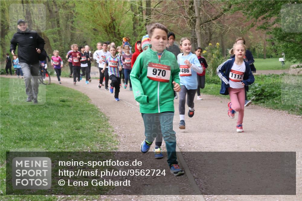 19.04.2026 - Hammer Lauf Lena Gebhardt http://msf.ph/oto/9562724 19.04.2026 09:27:05 Laufen 1094, 1812, 1434, 560, 16, 970, 1486, 1112 meine-sportfotos.de