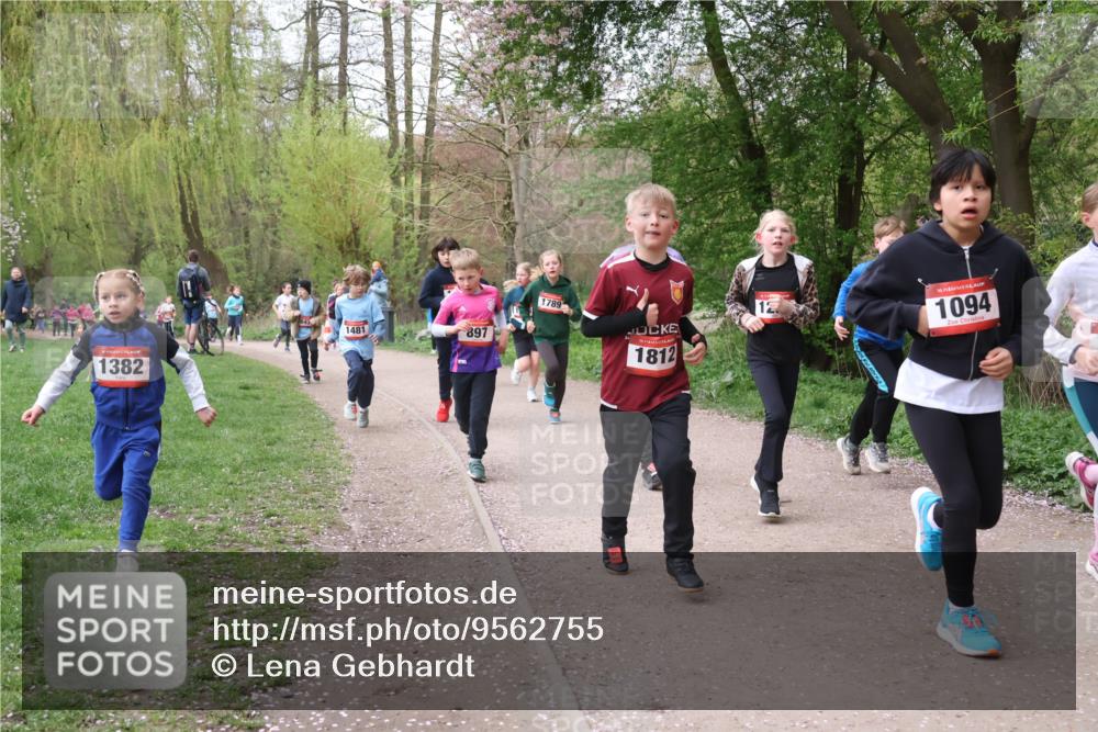 19.04.2026 - Hammer Lauf Lena Gebhardt http://msf.ph/oto/9562755 19.04.2026 09:27:12 Laufen 1382, 1481, 897, 1789, 1812, 12, 16, 1094 meine-sportfotos.de