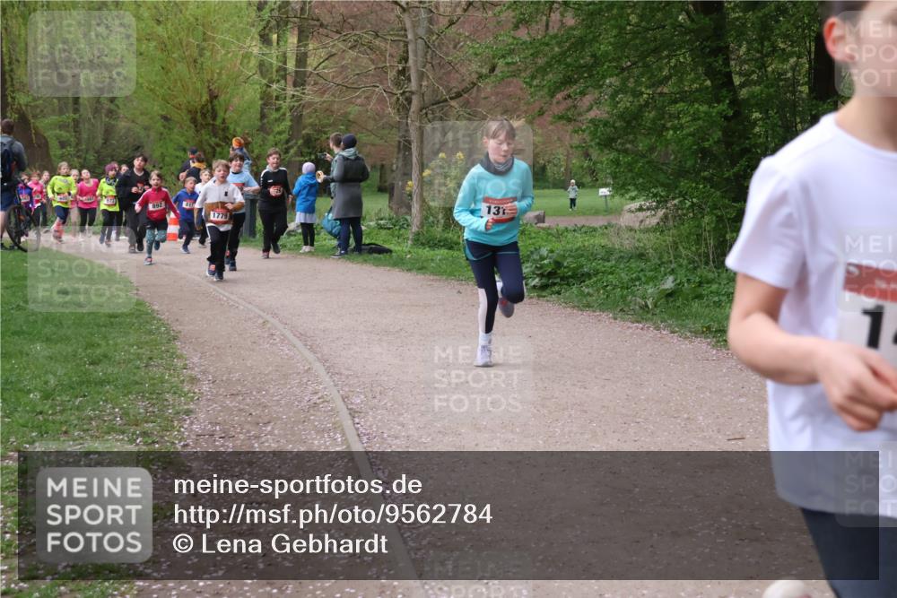 19.04.2026 - Hammer Lauf Lena Gebhardt http://msf.ph/oto/9562784 19.04.2026 09:27:19 Laufen 892, 1779, 13, 1 meine-sportfotos.de