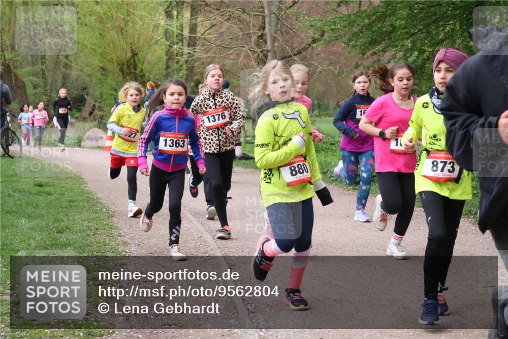 19.04.2026 - Hammer Lauf Lena Gebhardt http://msf.ph/oto/9562804 19.04.2026 09:27:27 Laufen 144, 1363, 1376, 880, 1, 1, 16, 873 meine-sportfotos.de