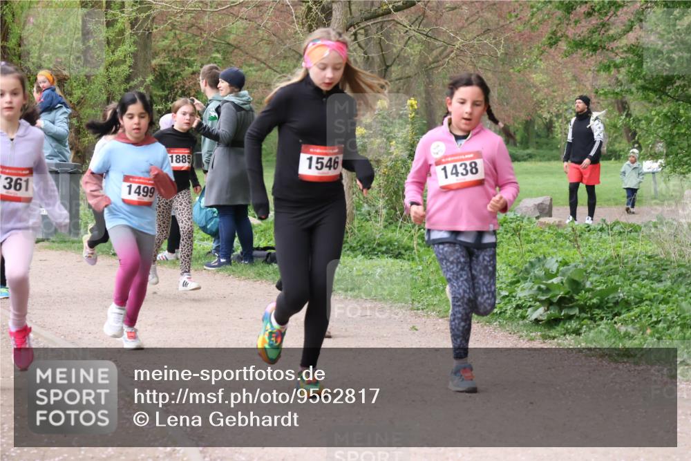 19.04.2026 - Hammer Lauf Lena Gebhardt http://msf.ph/oto/9562817 19.04.2026 09:27:33 Laufen 361, 1499, 1885, 16, 1546, 1438 meine-sportfotos.de