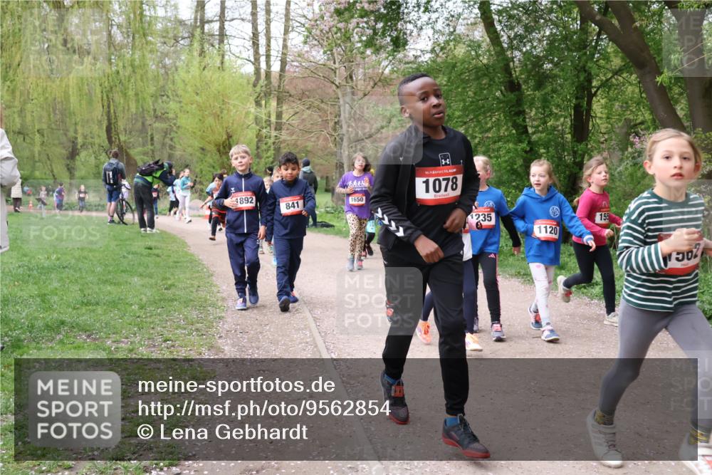 19.04.2026 - Hammer Lauf Lena Gebhardt http://msf.ph/oto/9562854 19.04.2026 09:27:51 Laufen 16, 1078, 892, 841, 1650, 1235, 155, 1120, 1502 meine-sportfotos.de