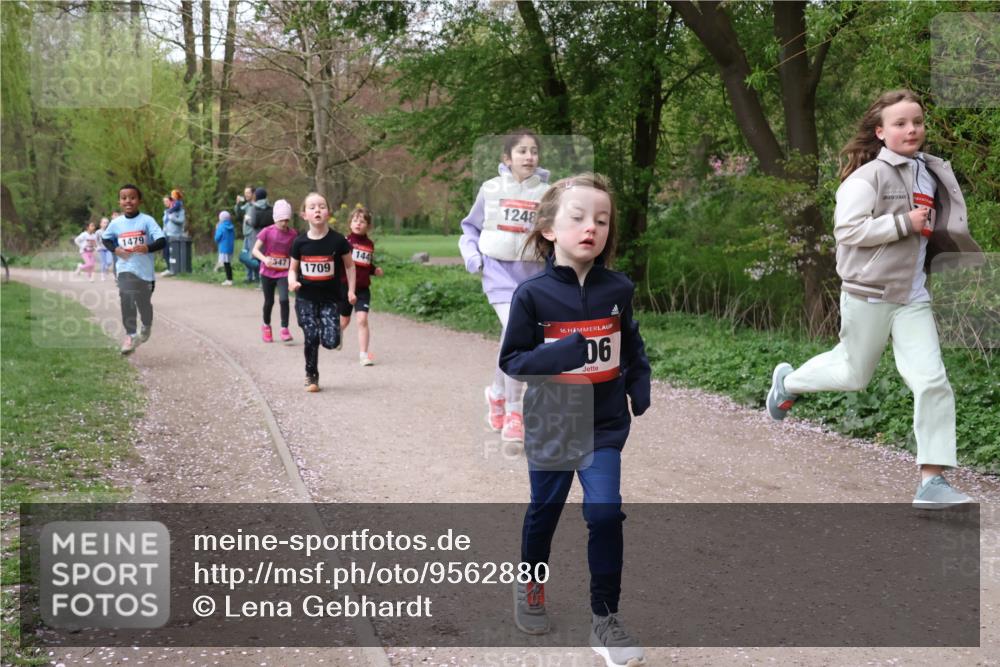 19.04.2026 - Hammer Lauf Lena Gebhardt http://msf.ph/oto/9562880 19.04.2026 09:27:59 Laufen 1479, 547, 1709, 144, 1248, 16, 06 meine-sportfotos.de