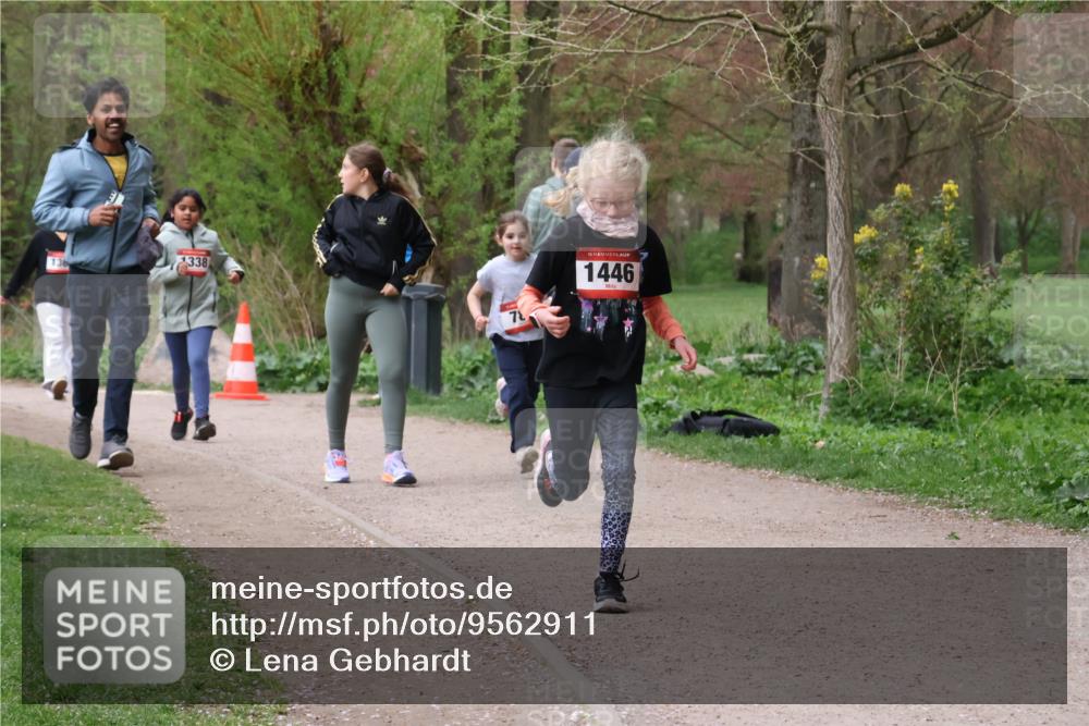 19.04.2026 - Hammer Lauf Lena Gebhardt http://msf.ph/oto/9562911 19.04.2026 09:28:21 Laufen 136, 338, 16, 1446 meine-sportfotos.de
