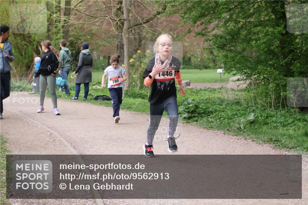 19.04.2026 - Hammer Lauf Lena Gebhardt http://msf.ph/oto/9562913 19.04.2026 09:28:22 Laufen 780, 1446 meine-sportfotos.de