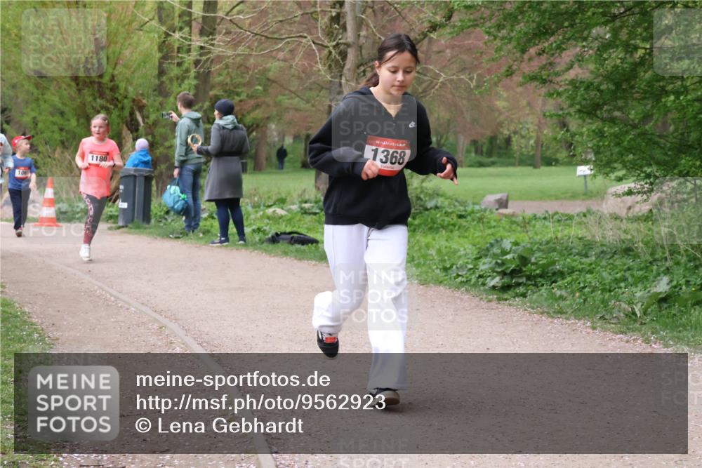 19.04.2026 - Hammer Lauf Lena Gebhardt http://msf.ph/oto/9562923 19.04.2026 09:28:31 Laufen 106, 1180, 16, 1368 meine-sportfotos.de