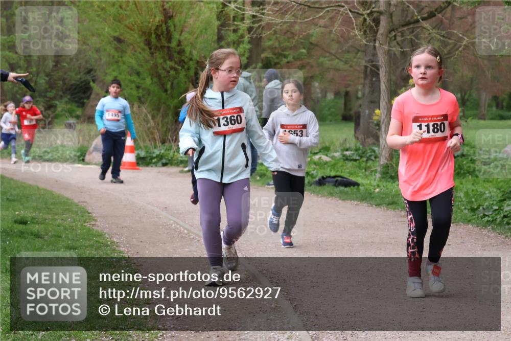 19.04.2026 - Hammer Lauf Lena Gebhardt http://msf.ph/oto/9562927 19.04.2026 09:28:35 Laufen 1495, 1360, 553, 16, 180 meine-sportfotos.de