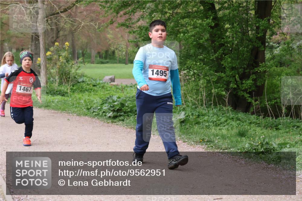 19.04.2026 - Hammer Lauf Lena Gebhardt http://msf.ph/oto/9562951 19.04.2026 09:28:48 Laufen 16, 1467, 16, 1495 meine-sportfotos.de