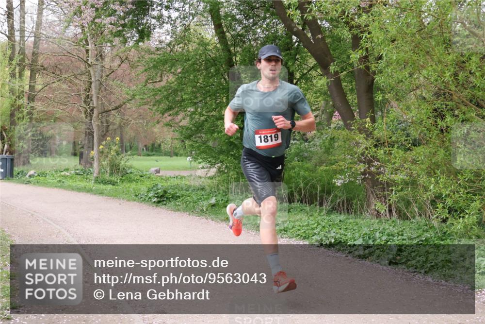 19.04.2026 - Hammer Lauf Lena Gebhardt http://msf.ph/oto/9563043 19.04.2026 10:00:53 Laufen 1819 meine-sportfotos.de