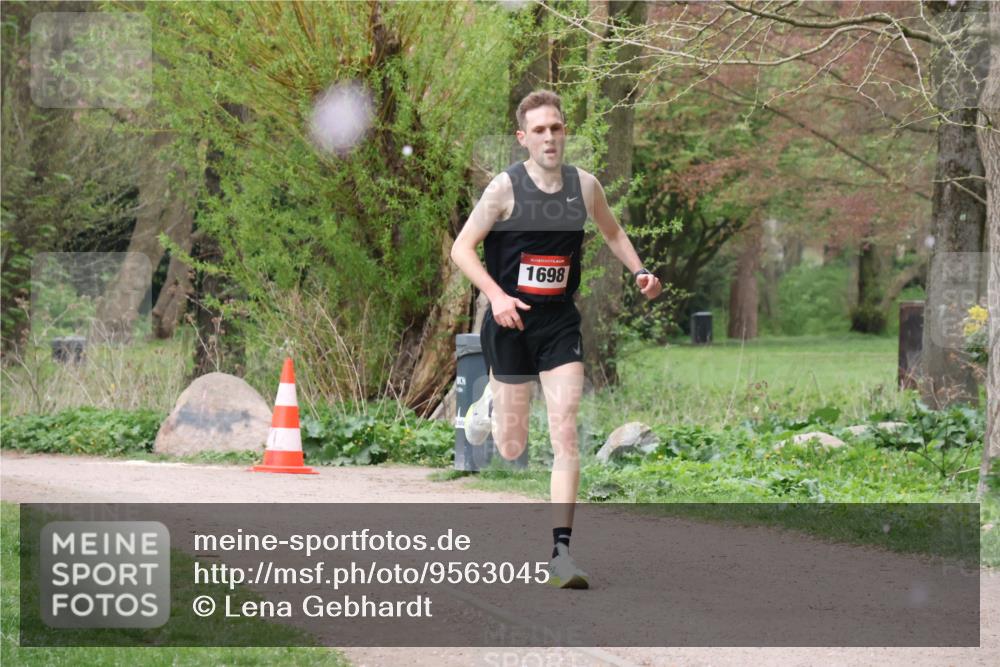 19.04.2026 - Hammer Lauf Lena Gebhardt http://msf.ph/oto/9563045 19.04.2026 10:01:38 Laufen 1698 meine-sportfotos.de
