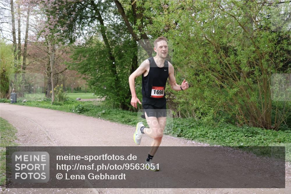 19.04.2026 - Hammer Lauf Lena Gebhardt http://msf.ph/oto/9563051 19.04.2026 10:01:41 Laufen 16, 1698 meine-sportfotos.de
