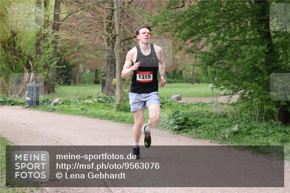 19.04.2026 - Hammer Lauf Lena Gebhardt http://msf.ph/oto/9563076 19.04.2026 10:02:55 Laufen 16, 1315 meine-sportfotos.de