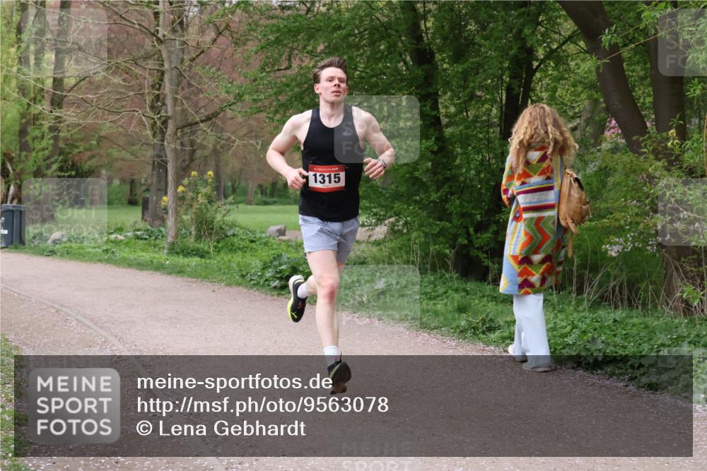 19.04.2026 - Hammer Lauf Lena Gebhardt http://msf.ph/oto/9563078 19.04.2026 10:02:56 Laufen 1315 meine-sportfotos.de