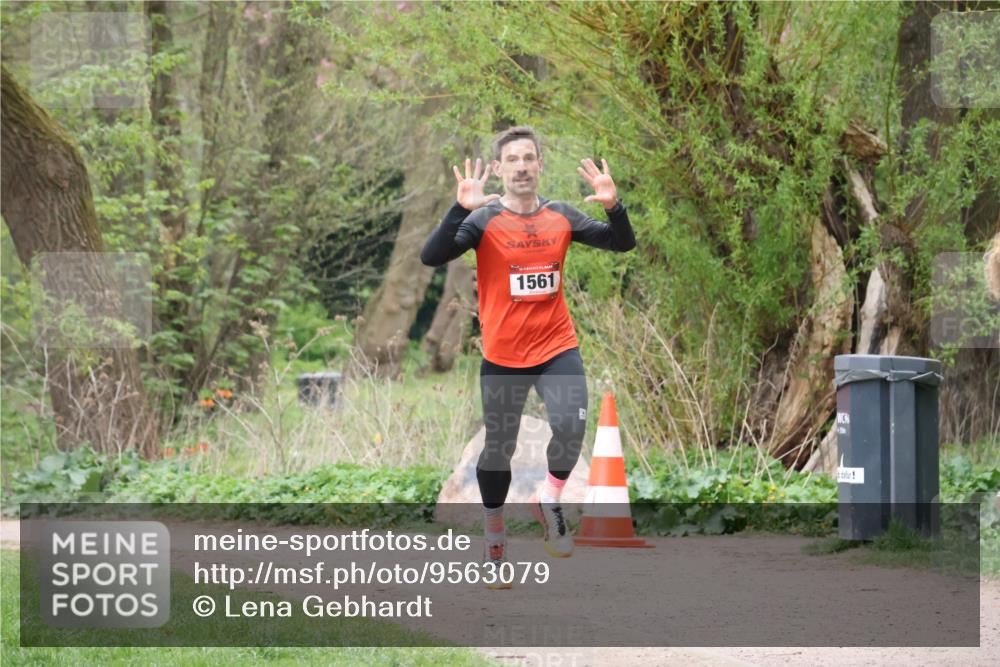19.04.2026 - Hammer Lauf Lena Gebhardt http://msf.ph/oto/9563079 19.04.2026 10:03:17 Laufen 1561 meine-sportfotos.de