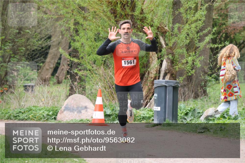 19.04.2026 - Hammer Lauf Lena Gebhardt http://msf.ph/oto/9563082 19.04.2026 10:03:17 Laufen 1561 meine-sportfotos.de