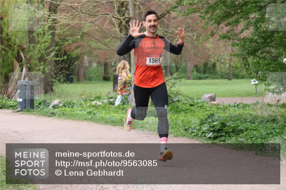 19.04.2026 - Hammer Lauf Lena Gebhardt http://msf.ph/oto/9563085 19.04.2026 10:03:20 Laufen 1561 meine-sportfotos.de