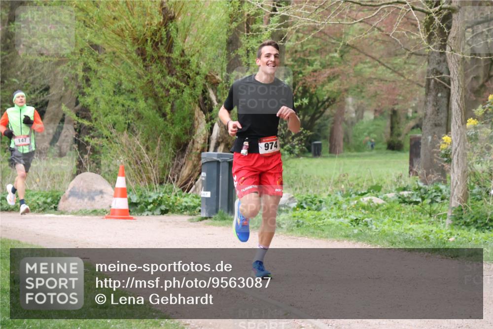 19.04.2026 - Hammer Lauf Lena Gebhardt http://msf.ph/oto/9563087 19.04.2026 10:03:21 Laufen 147, 974 meine-sportfotos.de