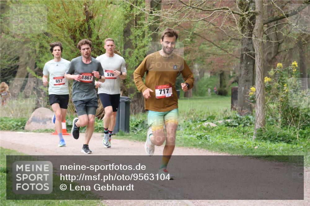 19.04.2026 - Hammer Lauf Lena Gebhardt http://msf.ph/oto/9563104 19.04.2026 10:03:54 Laufen 1867, 657, 576, 717 meine-sportfotos.de