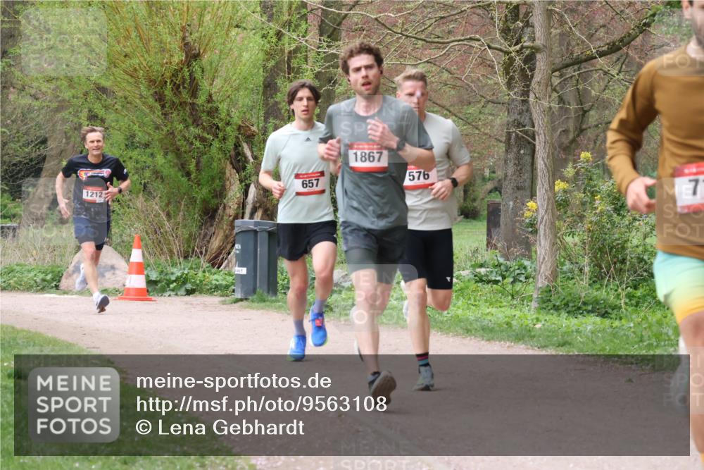 19.04.2026 - Hammer Lauf Lena Gebhardt http://msf.ph/oto/9563108 19.04.2026 10:03:56 Laufen 1212, 657, 1867, 576, 7 meine-sportfotos.de