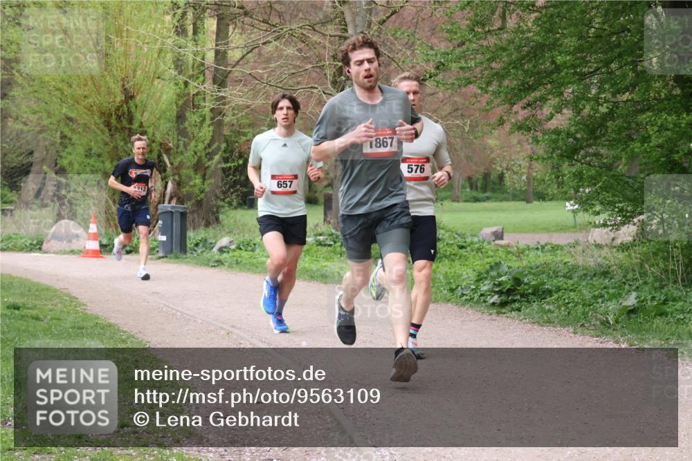 19.04.2026 - Hammer Lauf Lena Gebhardt http://msf.ph/oto/9563109 19.04.2026 10:03:57 Laufen 212, 657, 1867, 576 meine-sportfotos.de