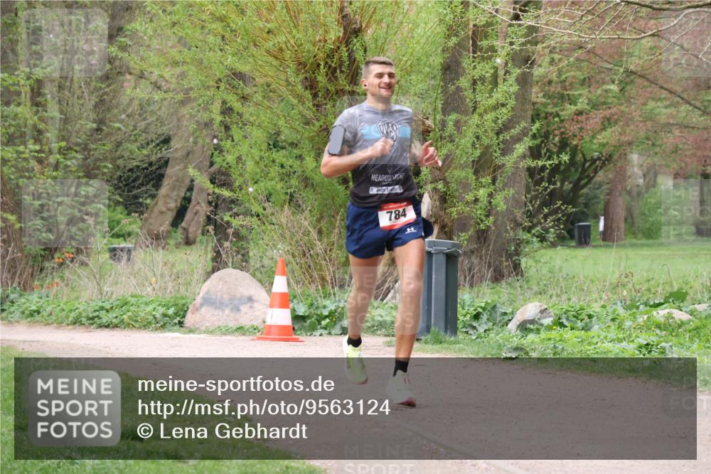 19.04.2026 - Hammer Lauf Lena Gebhardt http://msf.ph/oto/9563124 19.04.2026 10:04:10 Laufen 784 meine-sportfotos.de