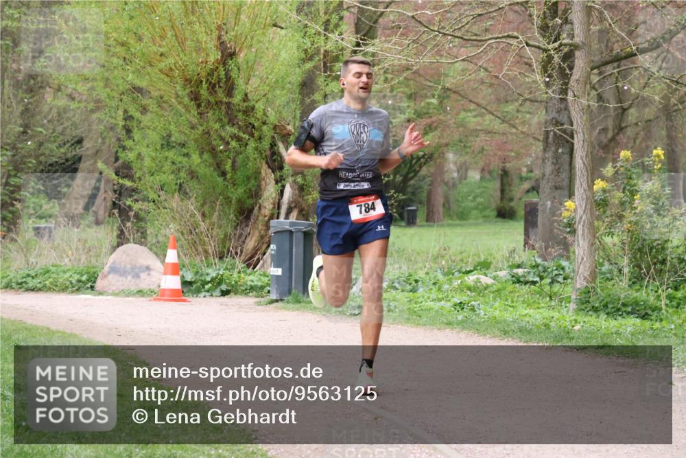 19.04.2026 - Hammer Lauf Lena Gebhardt http://msf.ph/oto/9563125 19.04.2026 10:04:11 Laufen 784 meine-sportfotos.de