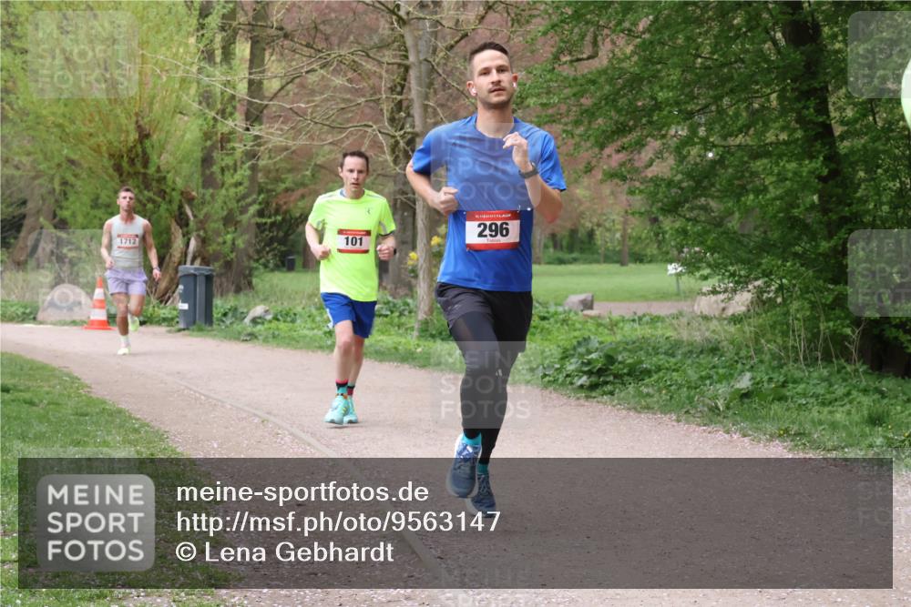 19.04.2026 - Hammer Lauf Lena Gebhardt http://msf.ph/oto/9563147 19.04.2026 10:04:44 Laufen 1712, 101, 16, 296 meine-sportfotos.de