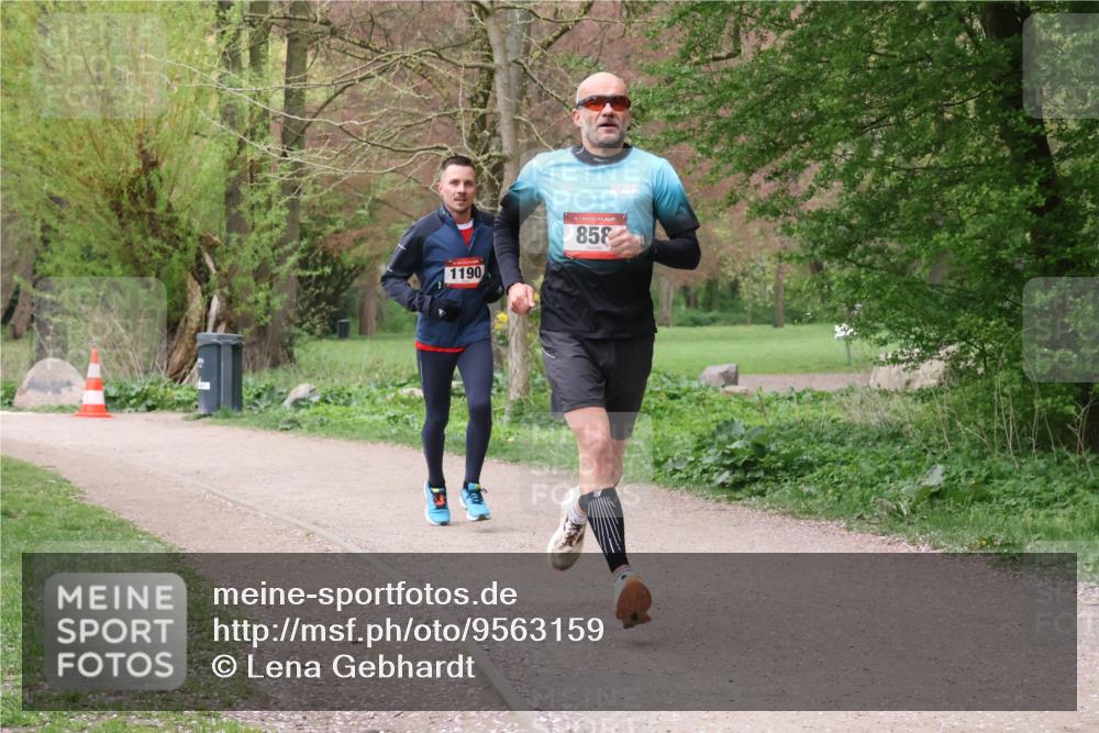19.04.2026 - Hammer Lauf Lena Gebhardt http://msf.ph/oto/9563159 19.04.2026 10:05:13 Laufen 1190, 16, 858 meine-sportfotos.de