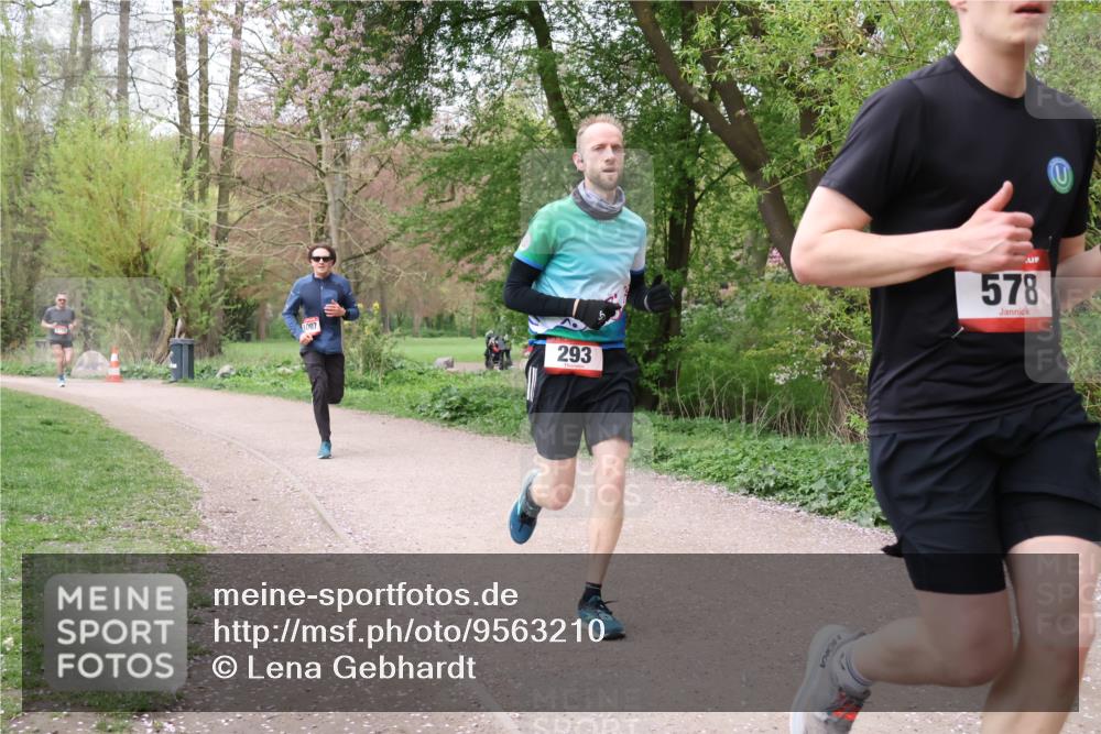 19.04.2026 - Hammer Lauf Lena Gebhardt http://msf.ph/oto/9563210 19.04.2026 10:06:12 Laufen 1007, 293, 578 meine-sportfotos.de