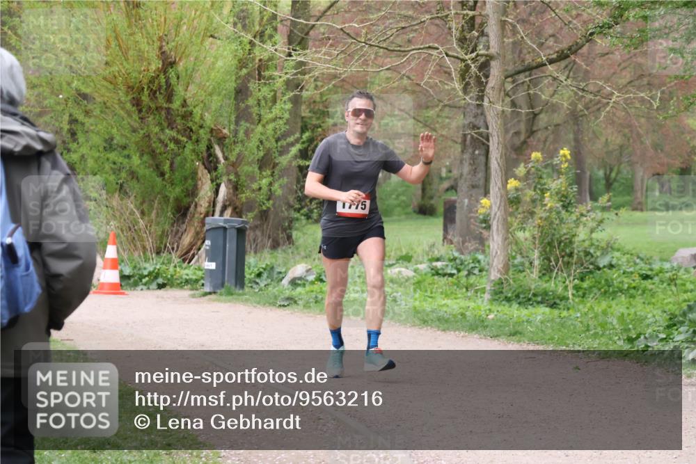 19.04.2026 - Hammer Lauf Lena Gebhardt http://msf.ph/oto/9563216 19.04.2026 10:06:15 Laufen 15 meine-sportfotos.de