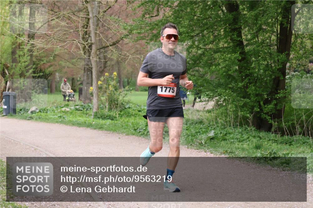 19.04.2026 - Hammer Lauf Lena Gebhardt http://msf.ph/oto/9563219 19.04.2026 10:06:17 Laufen 1775 meine-sportfotos.de