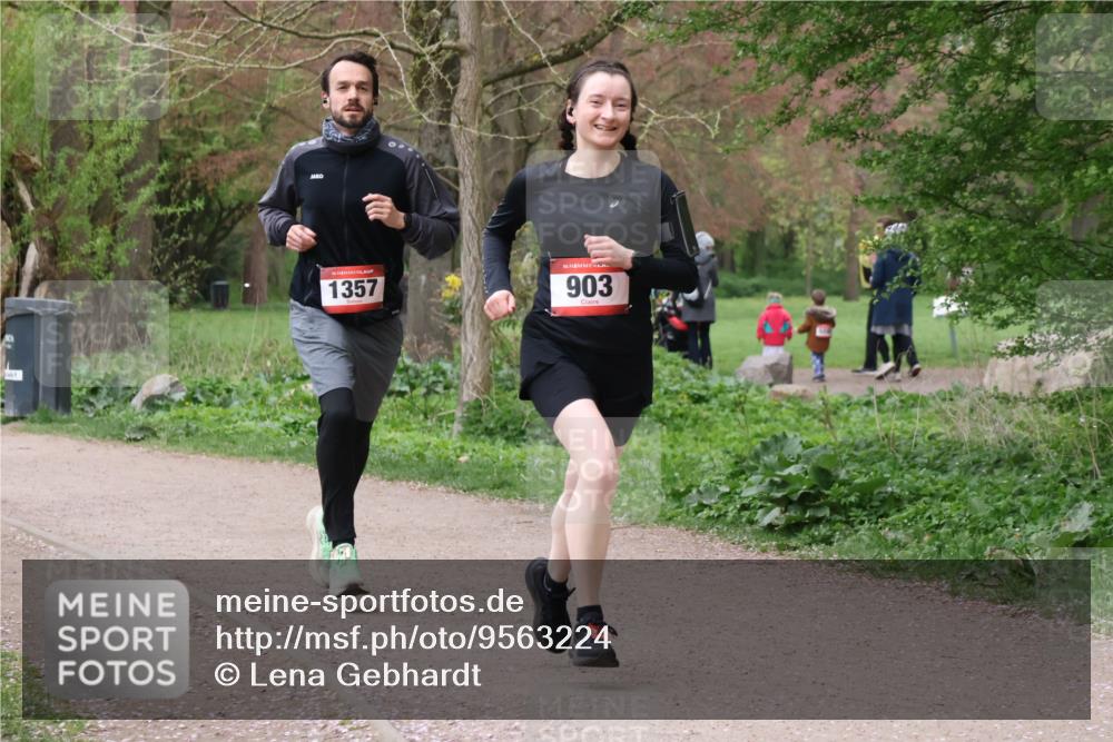 19.04.2026 - Hammer Lauf Lena Gebhardt http://msf.ph/oto/9563224 19.04.2026 10:06:22 Laufen 16, 1357, 16, 903 meine-sportfotos.de