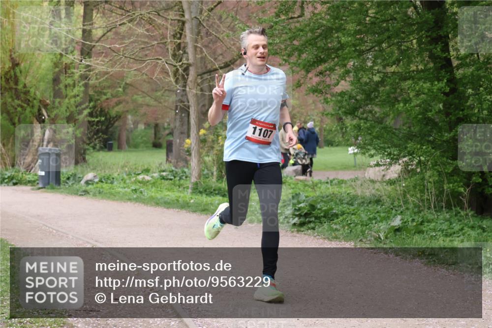 19.04.2026 - Hammer Lauf Lena Gebhardt http://msf.ph/oto/9563229 19.04.2026 10:06:25 Laufen 16, 1107 meine-sportfotos.de