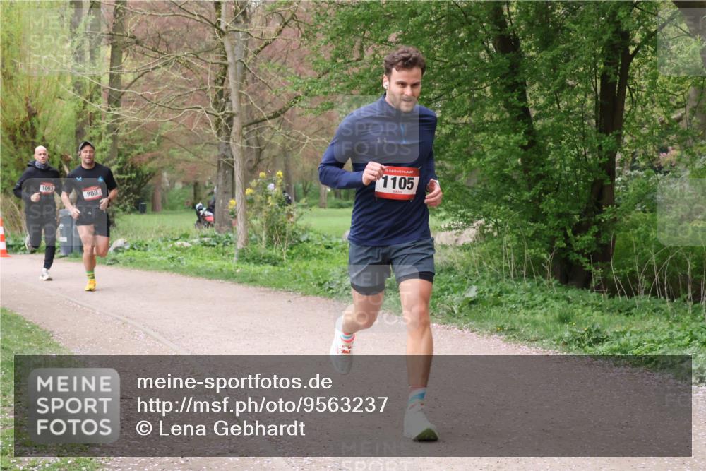 19.04.2026 - Hammer Lauf Lena Gebhardt http://msf.ph/oto/9563237 19.04.2026 10:06:34 Laufen 1093, 989, 1105 meine-sportfotos.de