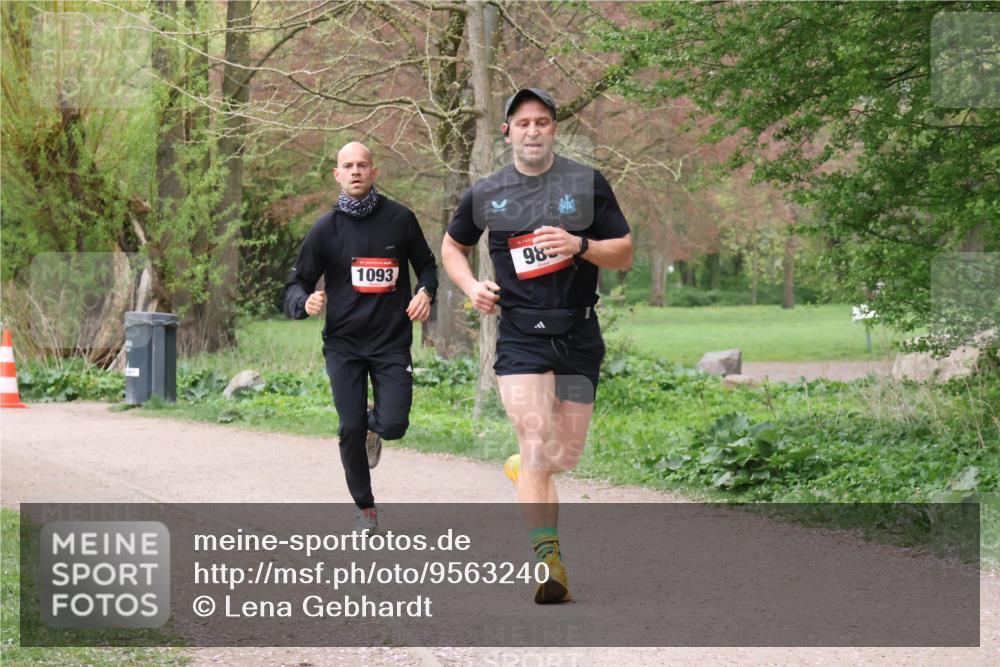 19.04.2026 - Hammer Lauf Lena Gebhardt http://msf.ph/oto/9563240 19.04.2026 10:06:36 Laufen 1093, 16, 98 meine-sportfotos.de